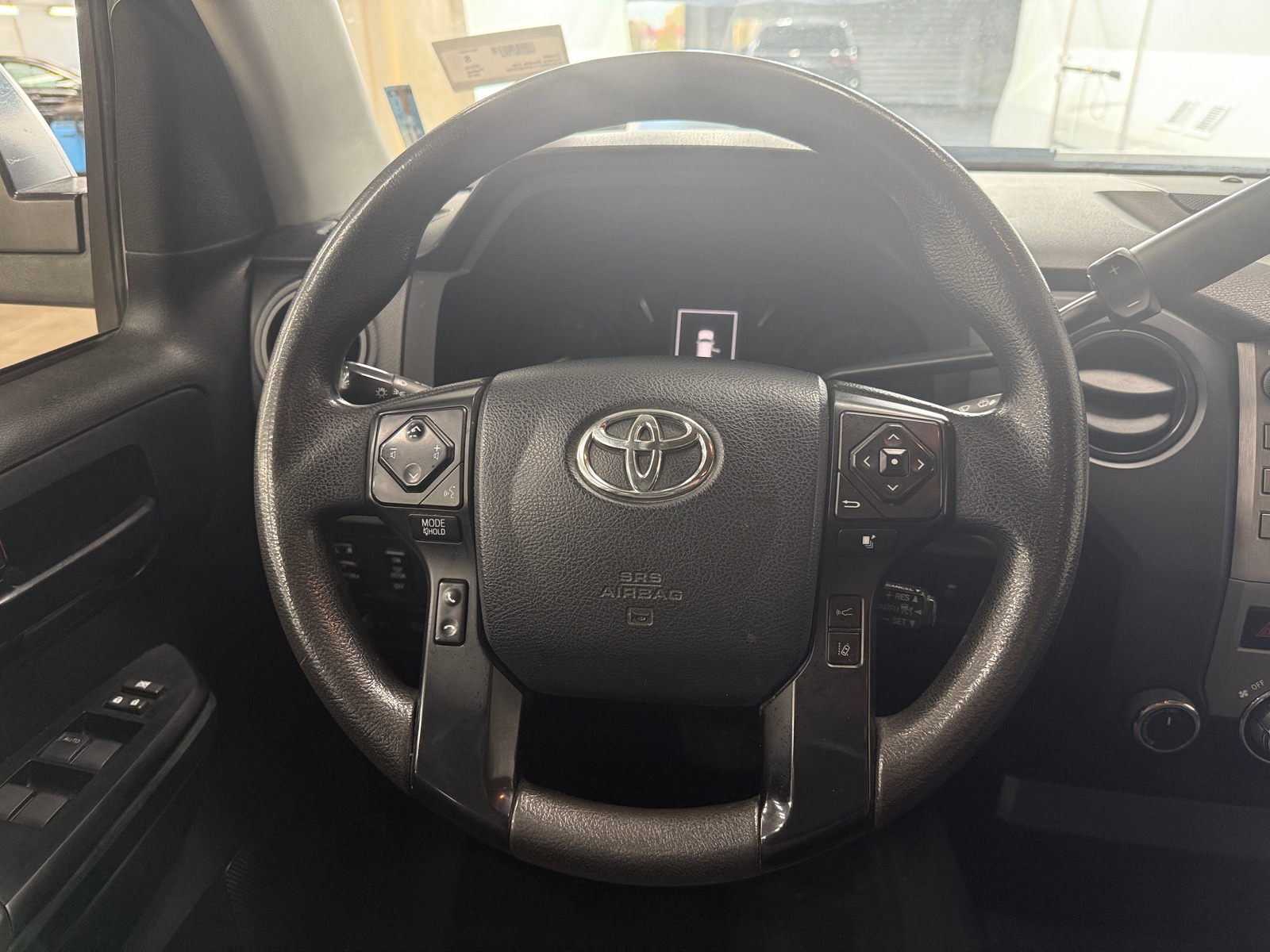 Thumbnail: 2019 Toyota Tundra - 5