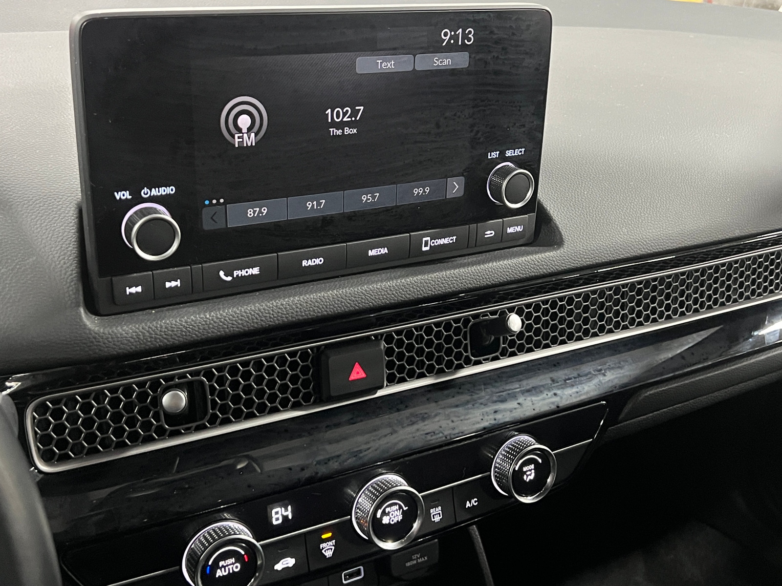 Thumbnail: 2024 Honda Civic - 4