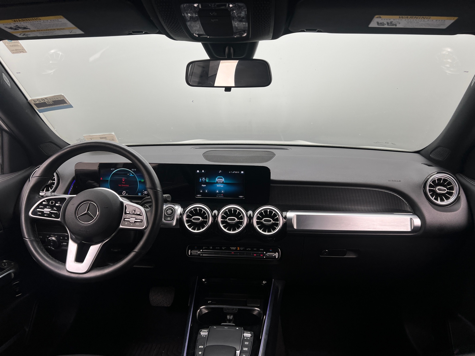 Thumbnail: 2021 Mercedes-Benz GLB - 2