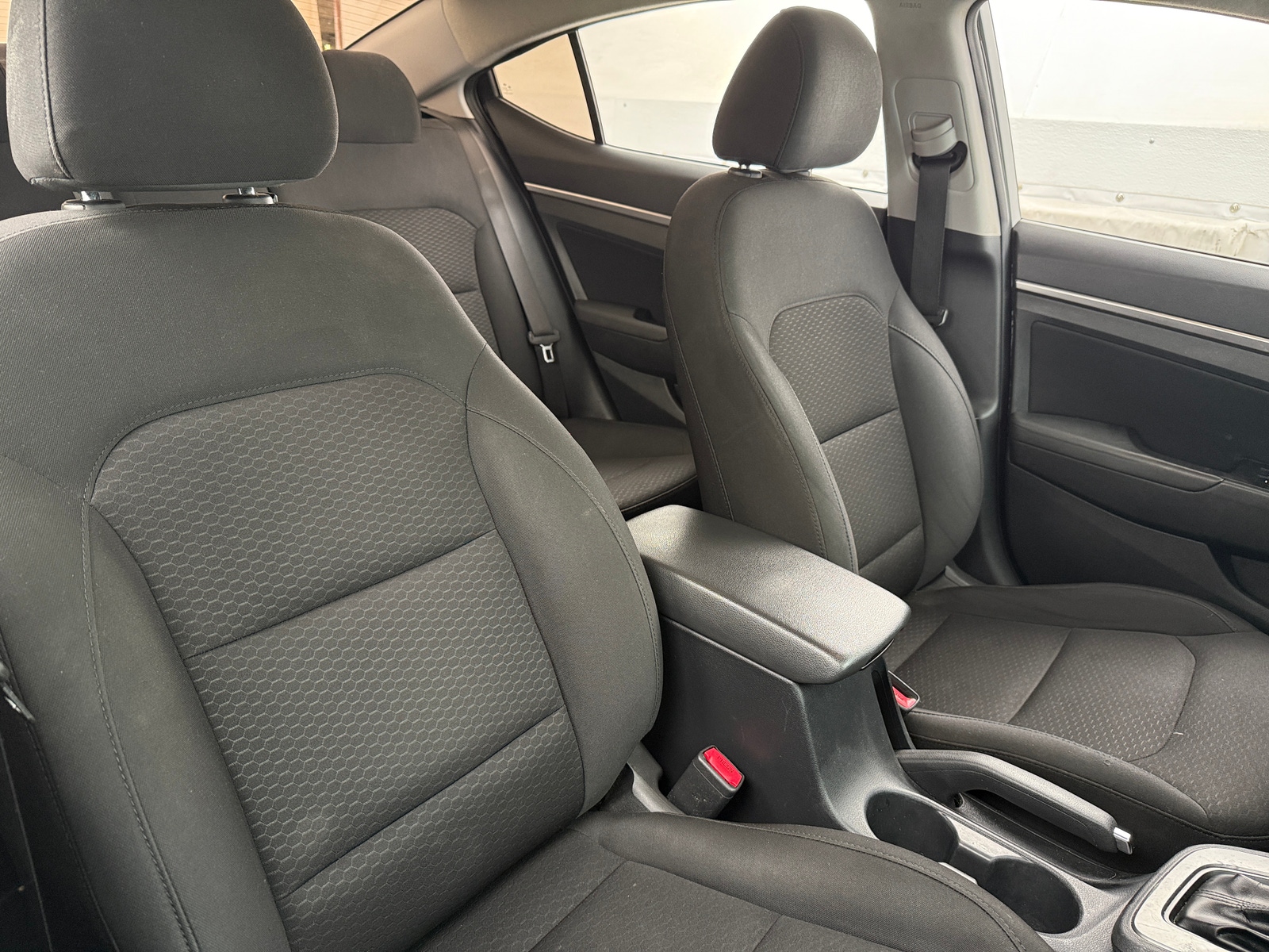 Thumbnail: 2019 Hyundai Elantra - 2