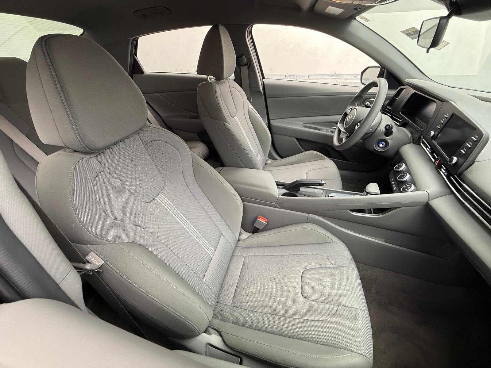 Thumbnail: 2024 Hyundai Elantra - 2