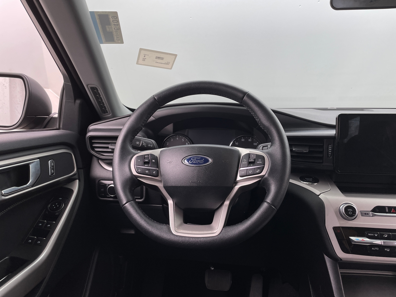 Thumbnail: 2024 Ford Explorer - 5