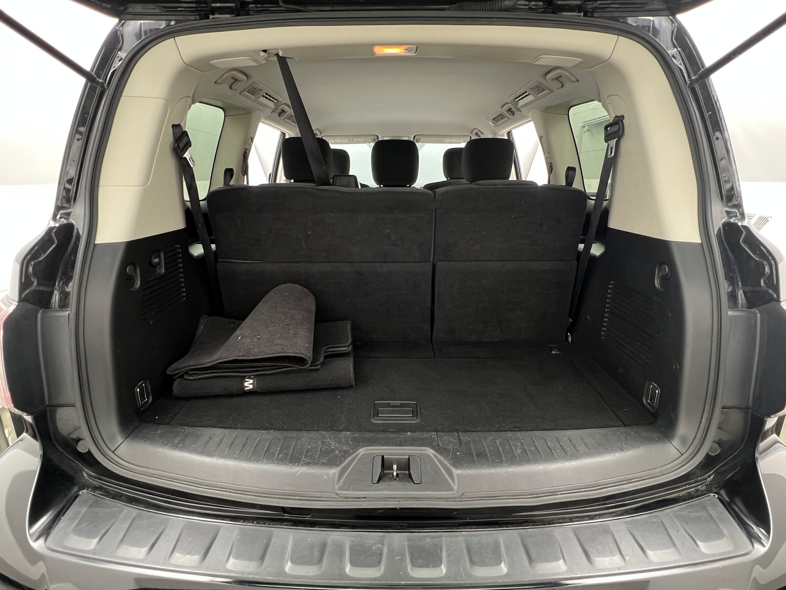 Thumbnail: 2017 Nissan Armada - 7