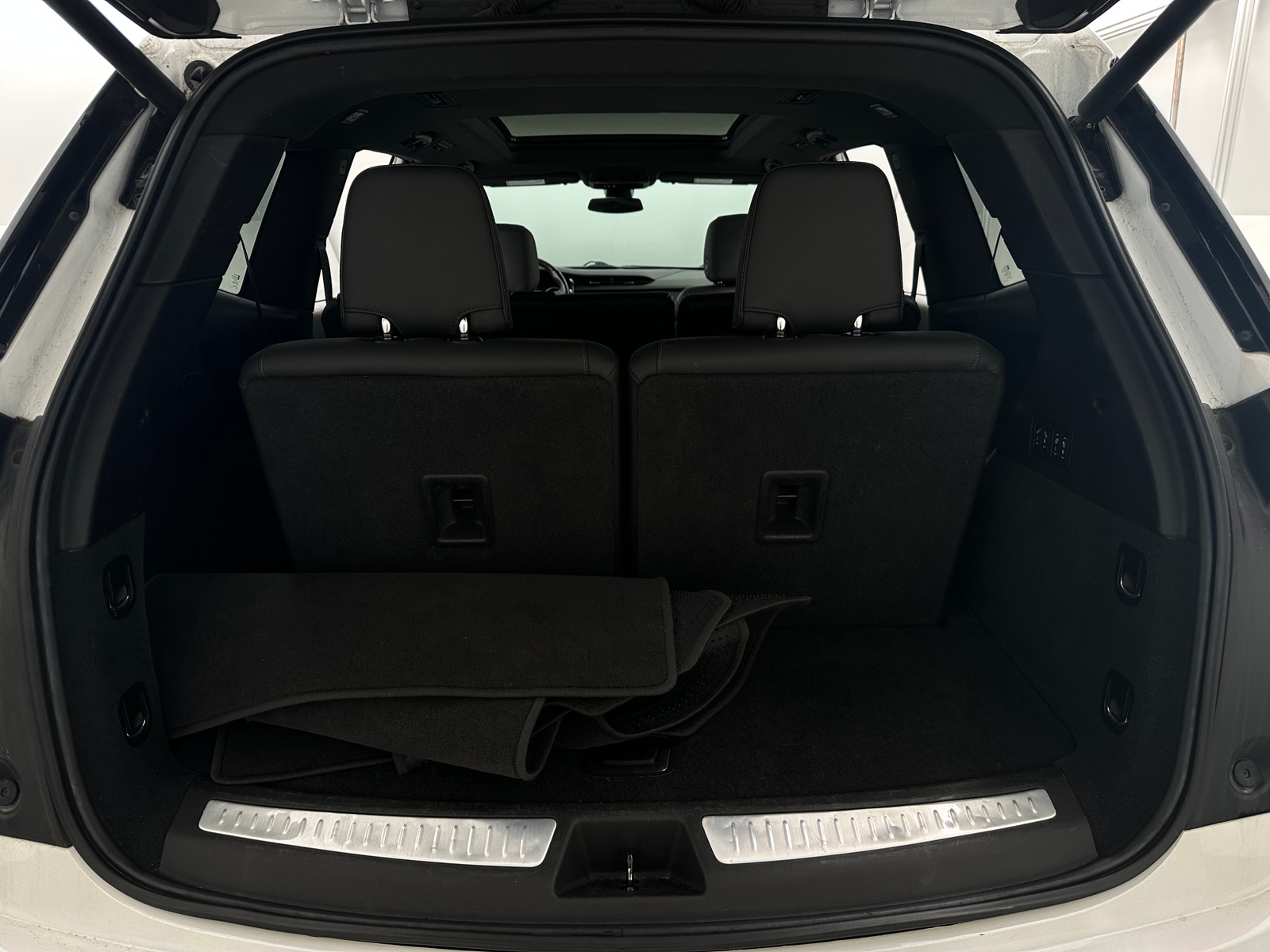 Thumbnail: 2020 Cadillac XT6 - 6