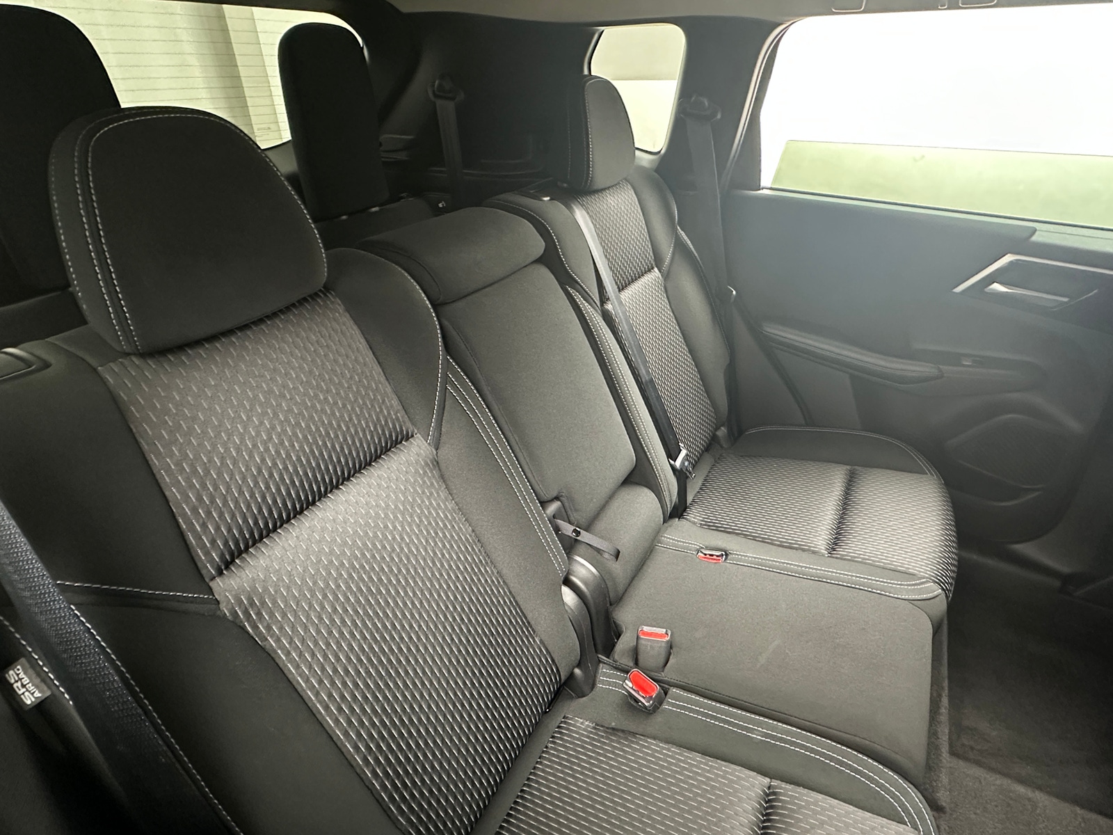 Thumbnail: 2022 Mitsubishi Outlander - 6