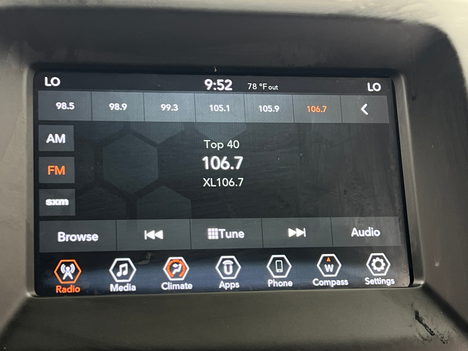 Thumbnail: 2020 Jeep Compass - 3