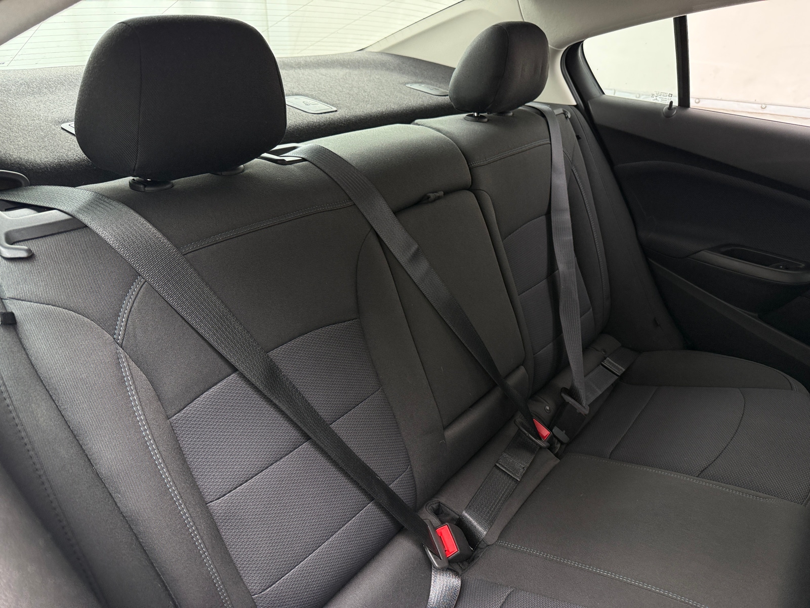 Thumbnail: 2018 Chevrolet Cruze - 6