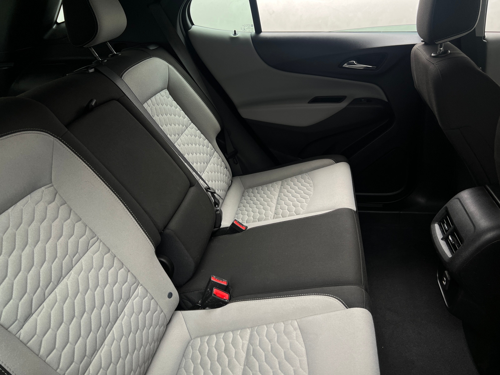 Thumbnail: 2021 Chevrolet Equinox - 6