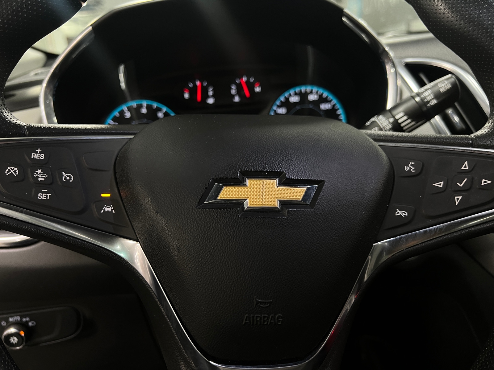 Thumbnail: 2021 Chevrolet Equinox - 5