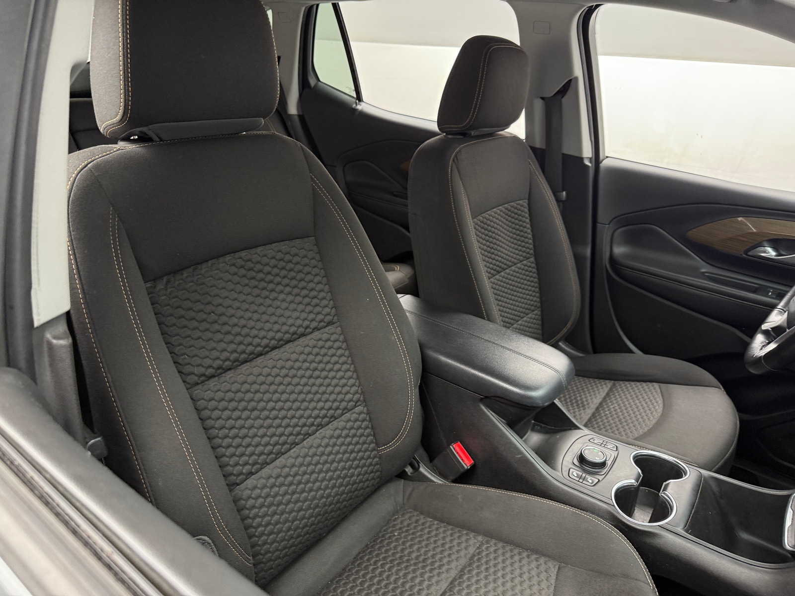 Thumbnail: 2018 GMC Terrain - 2