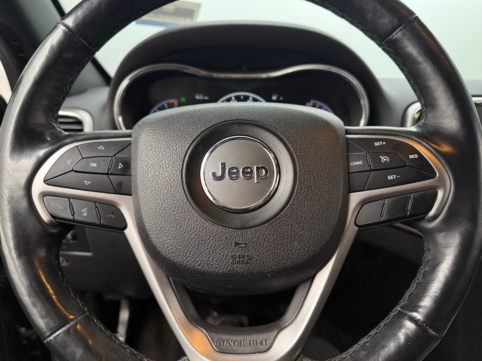 Thumbnail: 2018 Jeep Grand Cherokee - 4