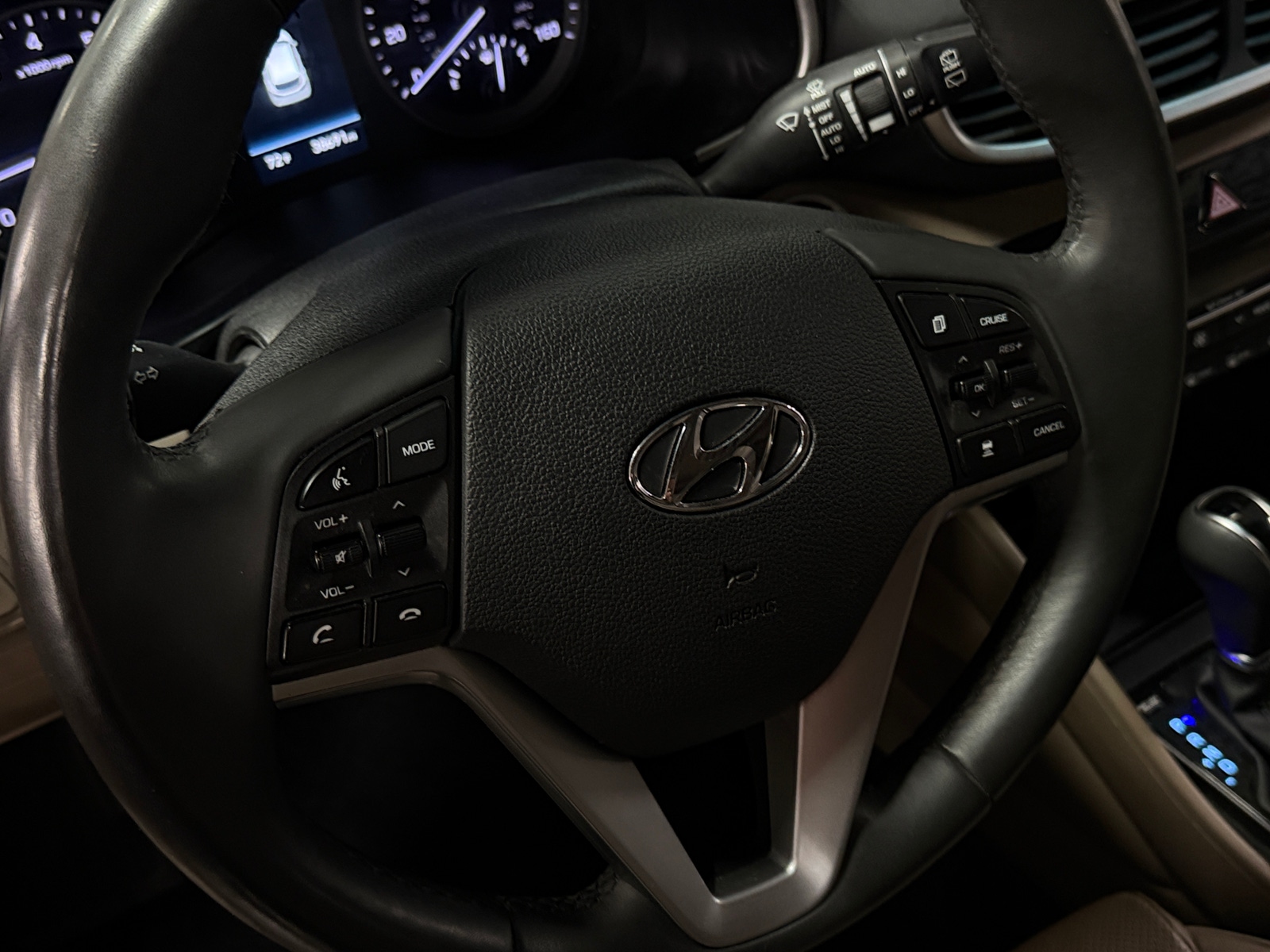 Thumbnail: 2020 Hyundai Tucson - 4