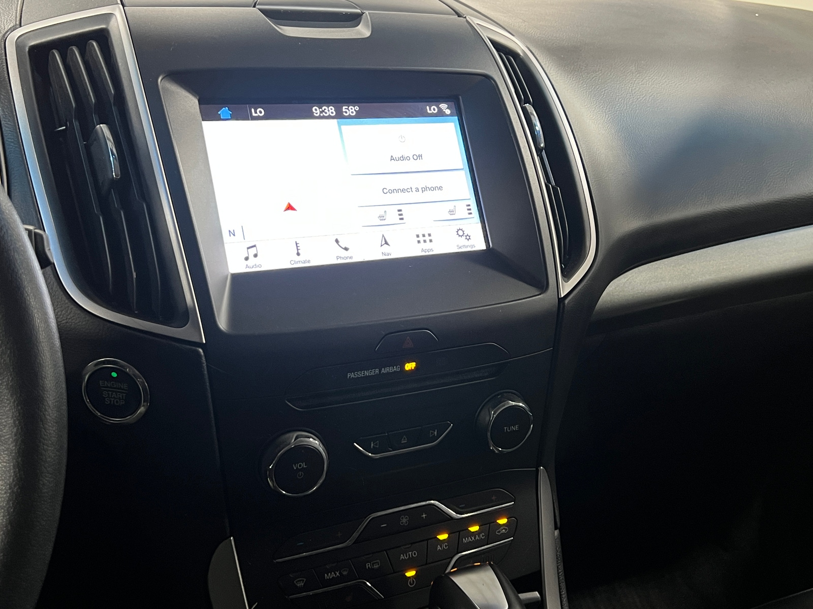 Thumbnail: 2018 Ford Edge - 3