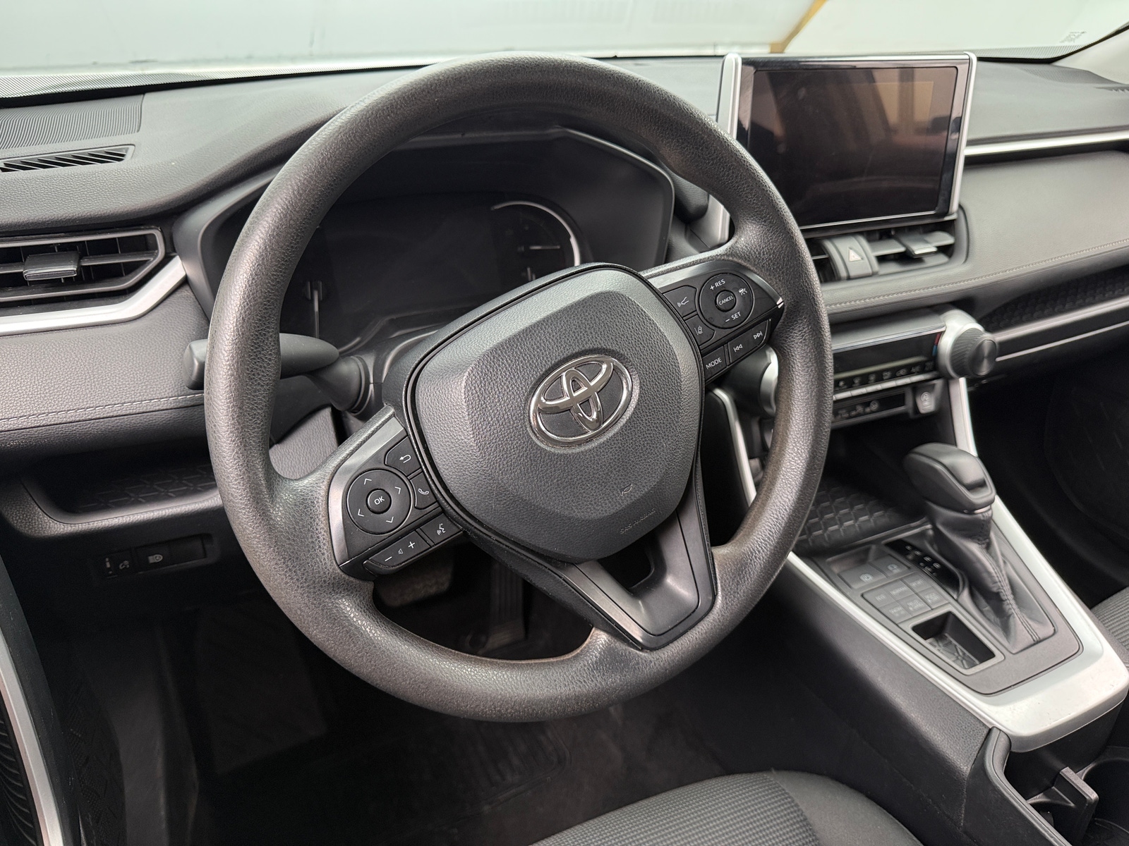 Thumbnail: 2024 Toyota RAV4 - 5