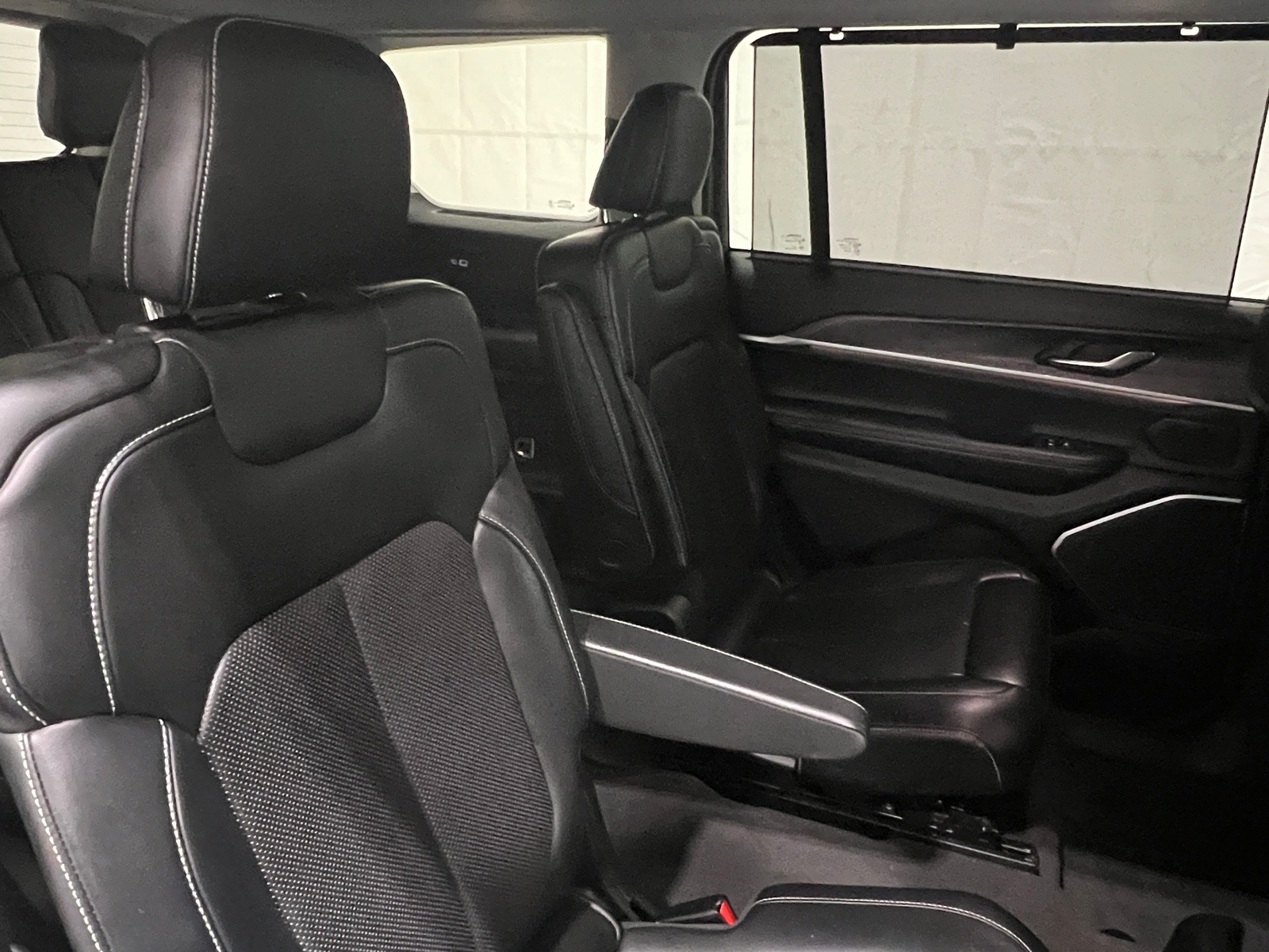 Thumbnail: 2021 Jeep Grand Cherokee L - 5