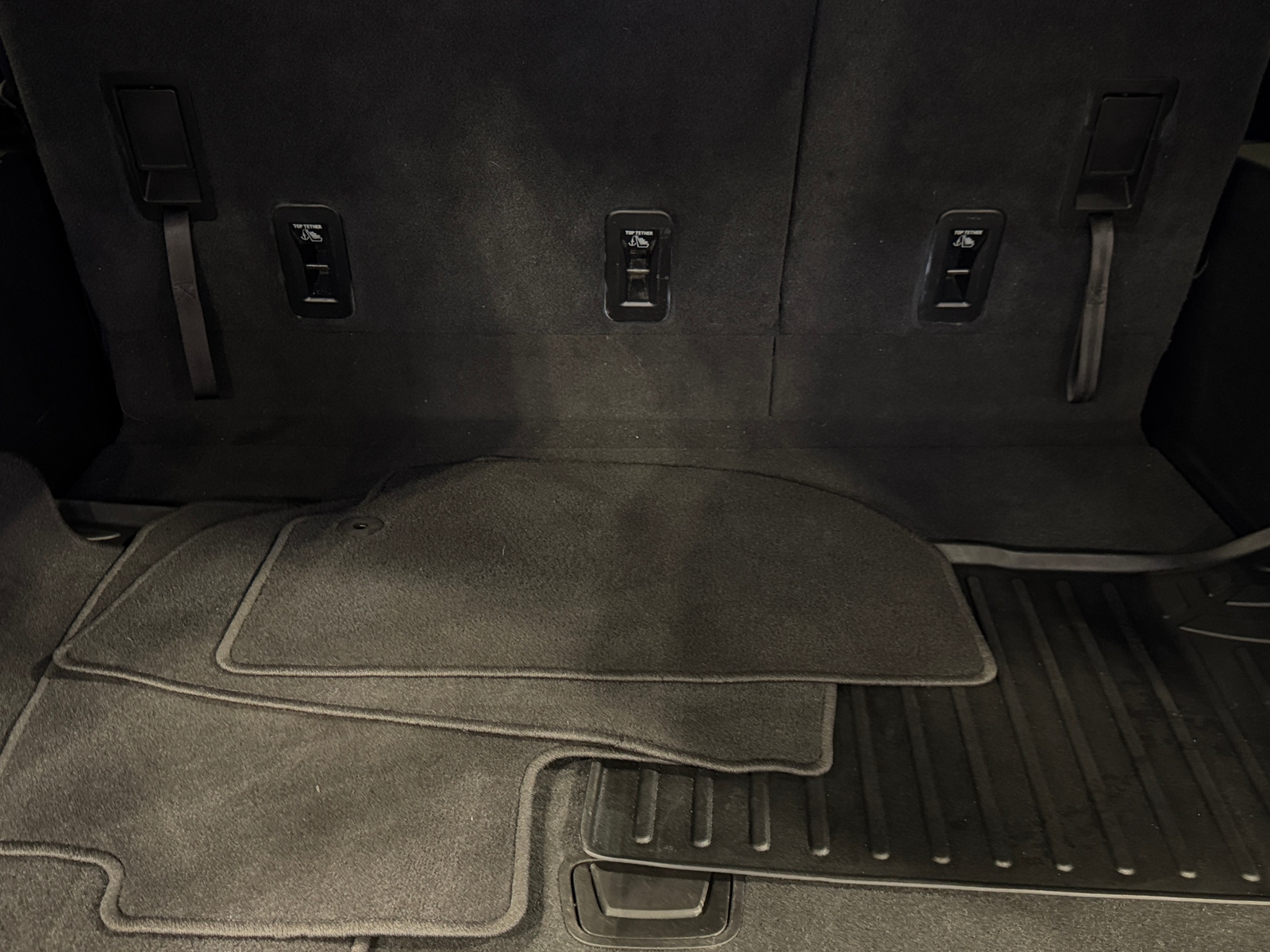 Thumbnail: 2022 Chevrolet Suburban - 7