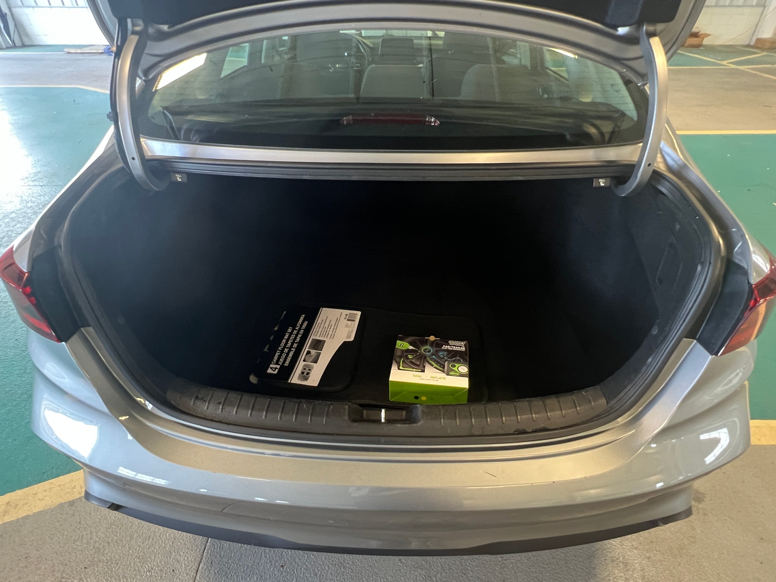 Thumbnail: 2023 Kia Forte - 7