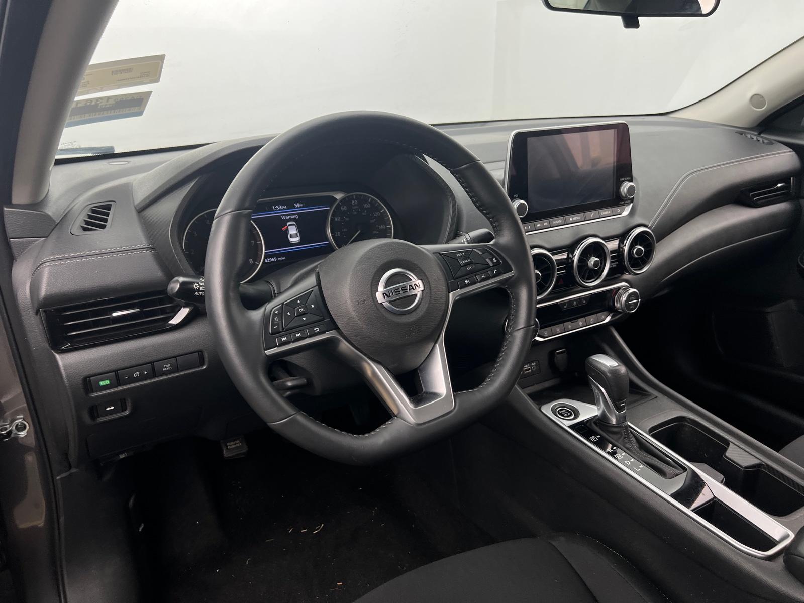 Thumbnail: 2023 Nissan Sentra - 3