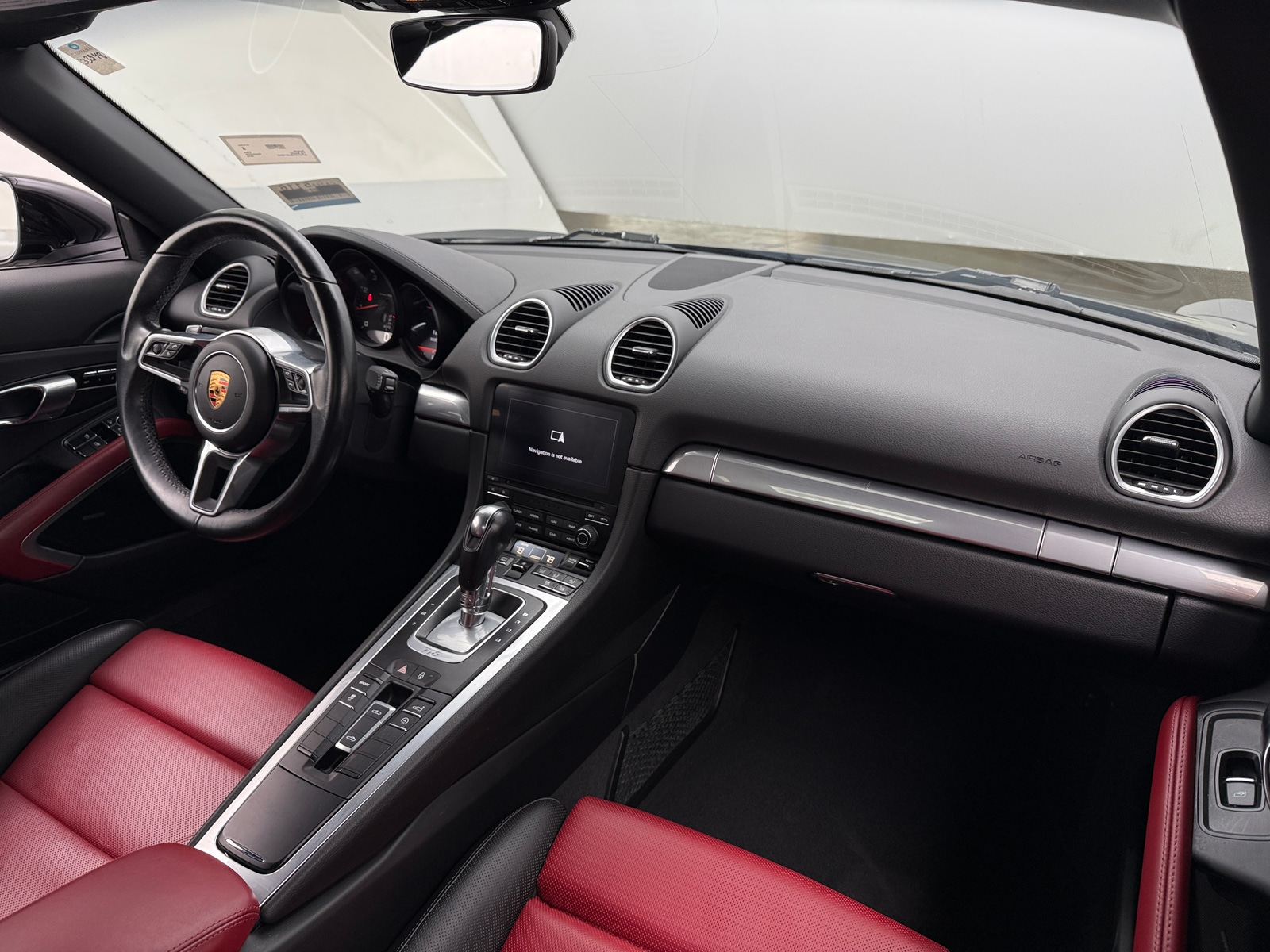 Thumbnail: 2018 Porsche 718 Boxster - 2