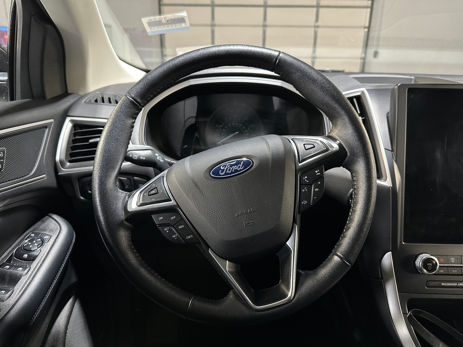 Thumbnail: 2024 Ford Edge - 4