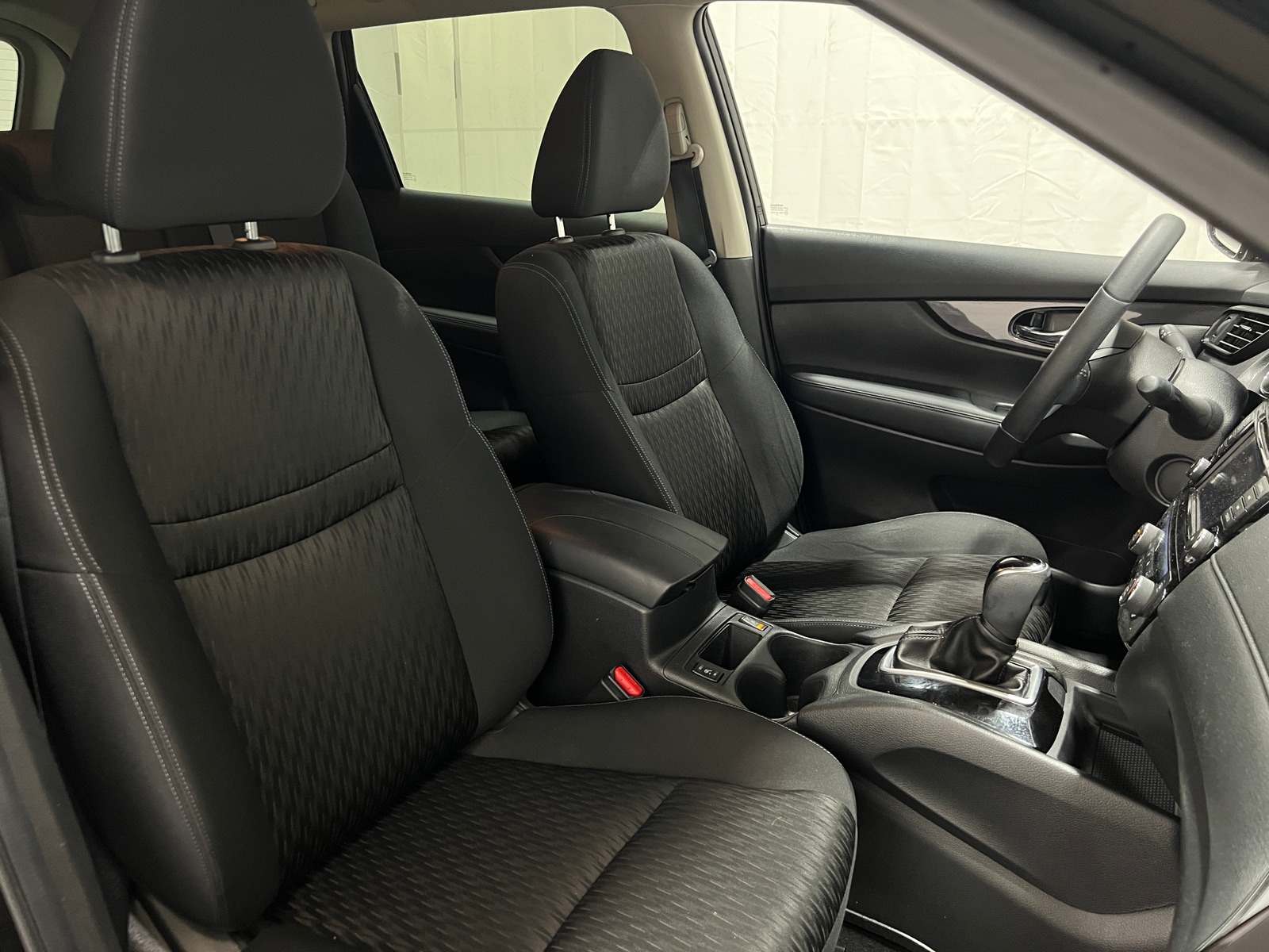 Thumbnail: 2020 Nissan Rogue - 2