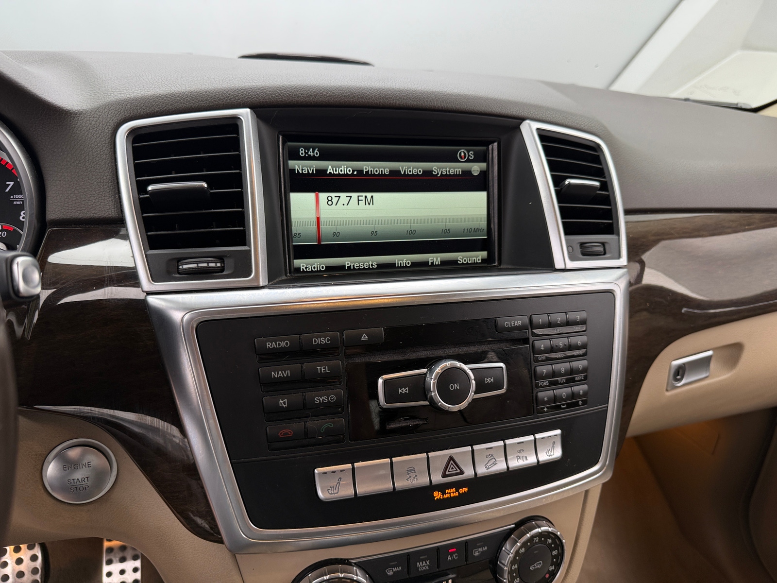 Thumbnail: 2015 Mercedes-Benz M-Class - 3