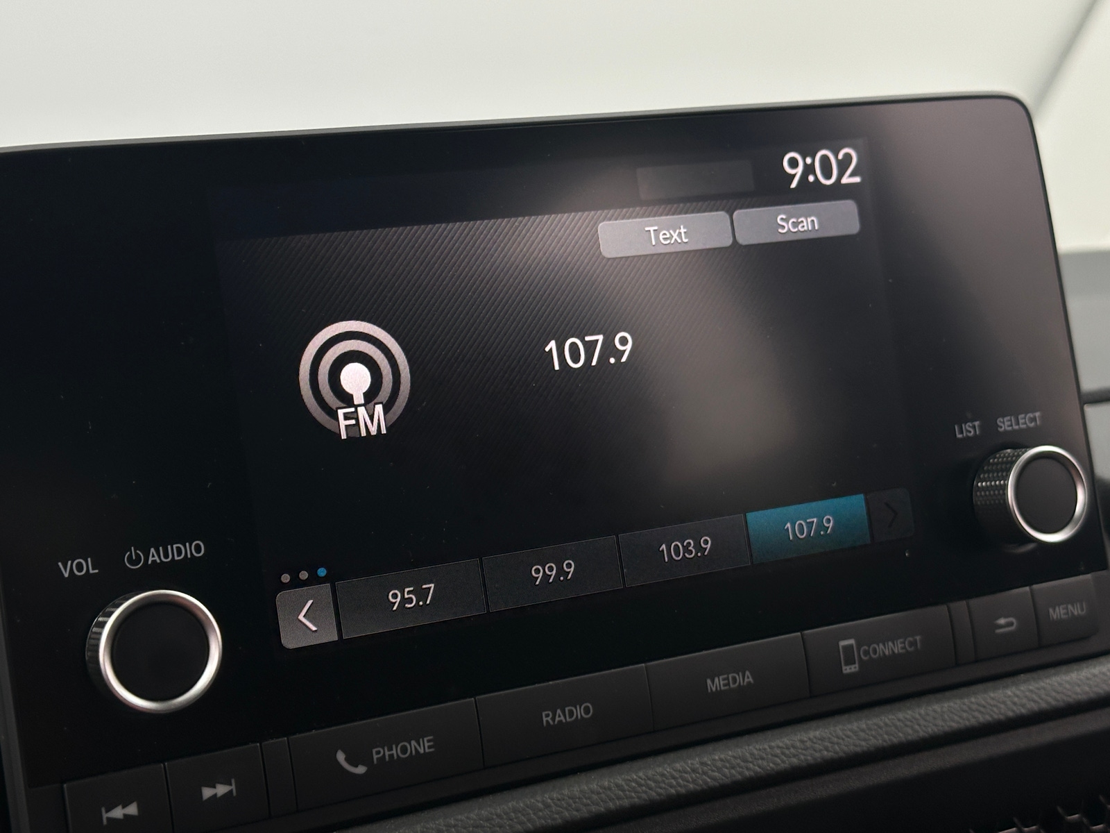 Thumbnail: 2023 Honda CR-V - 4