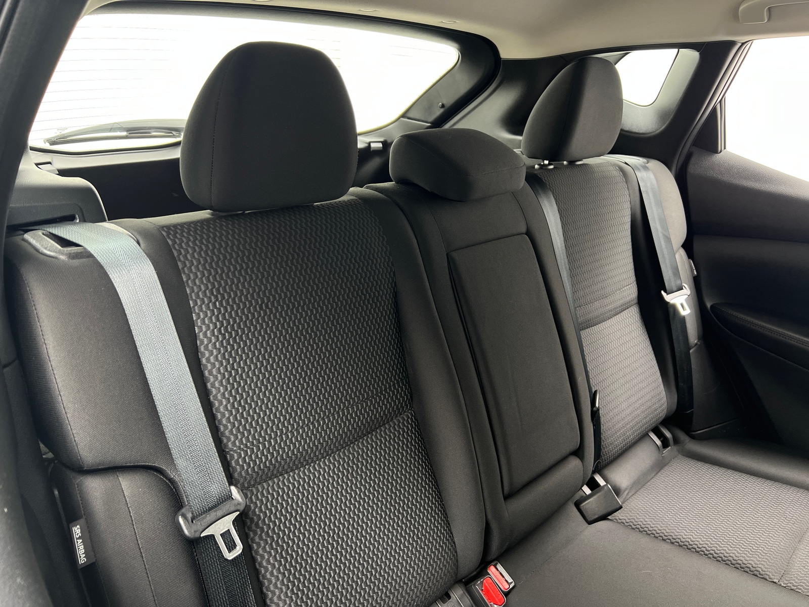 Thumbnail: 2021 Nissan Rogue Sport - 6