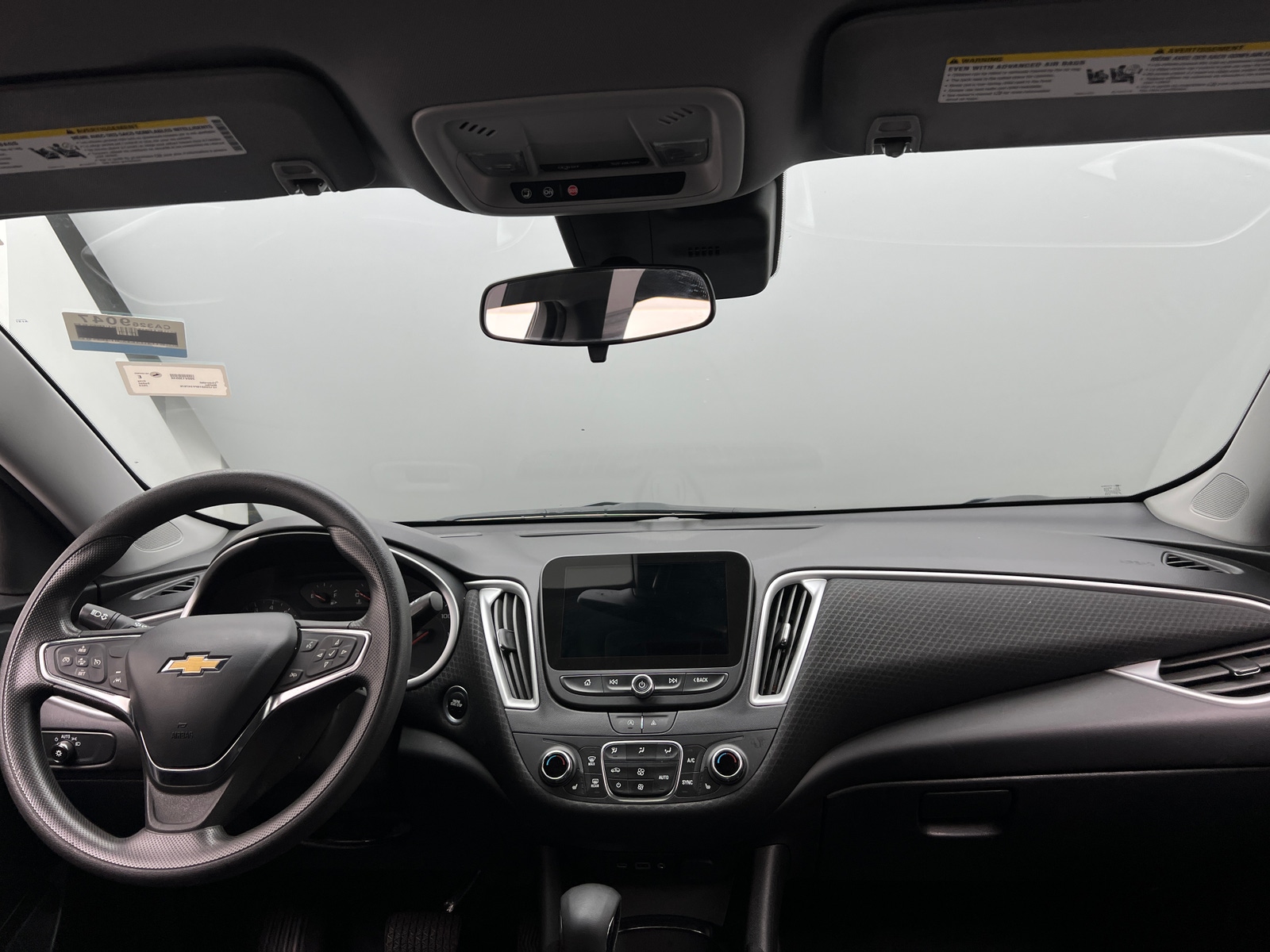 Thumbnail: 2023 Chevrolet Malibu - 3