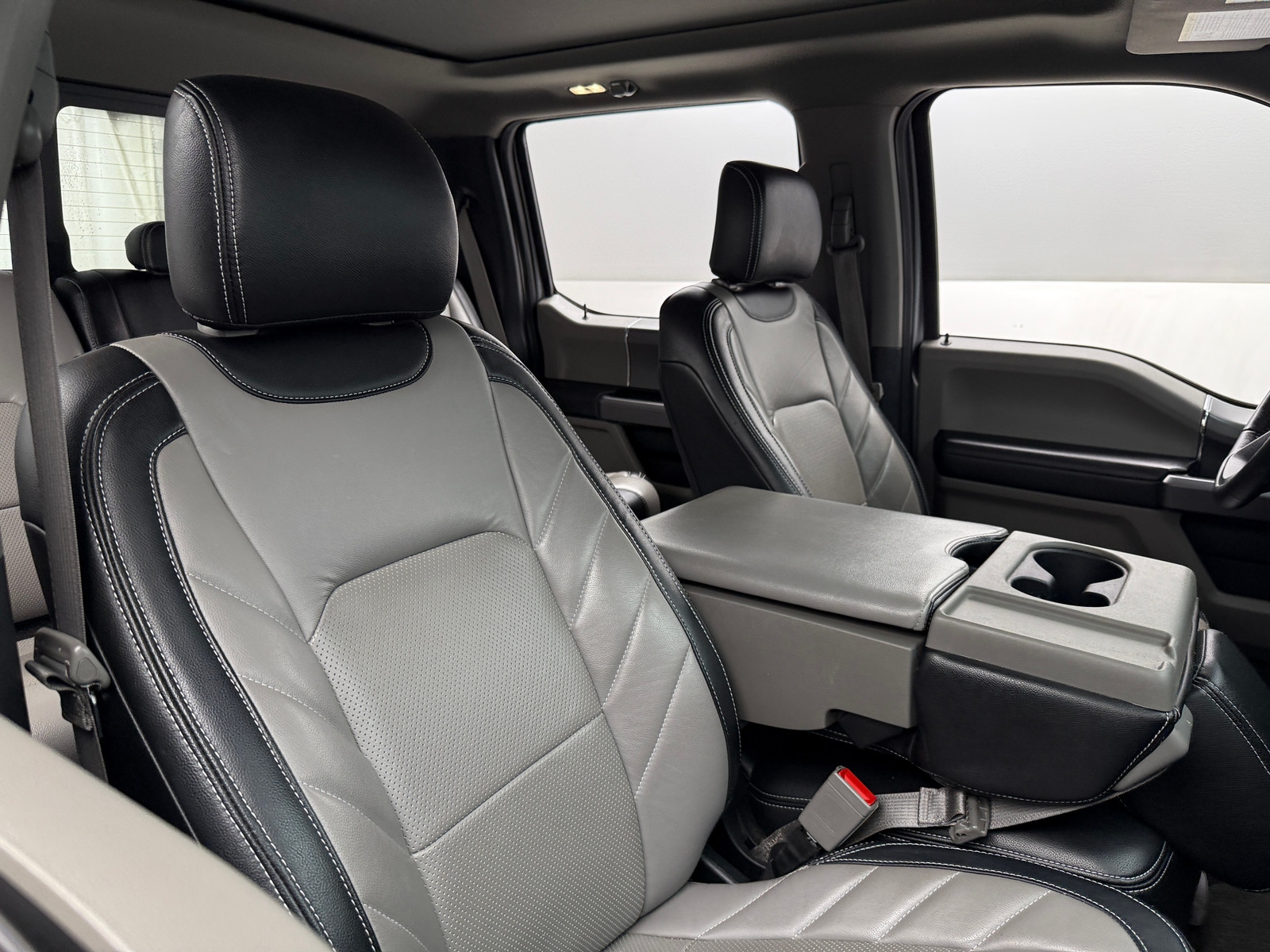 Thumbnail: 2020 Ford Econoline - 2