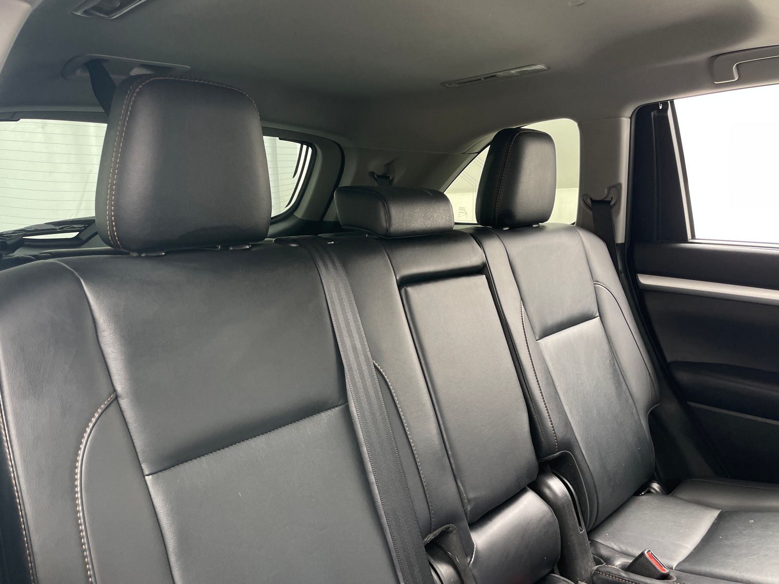 Thumbnail: 2019 Toyota Highlander - 5