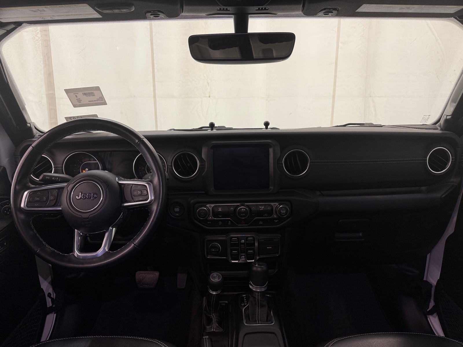 Thumbnail: 2021 Jeep Gladiator - 2