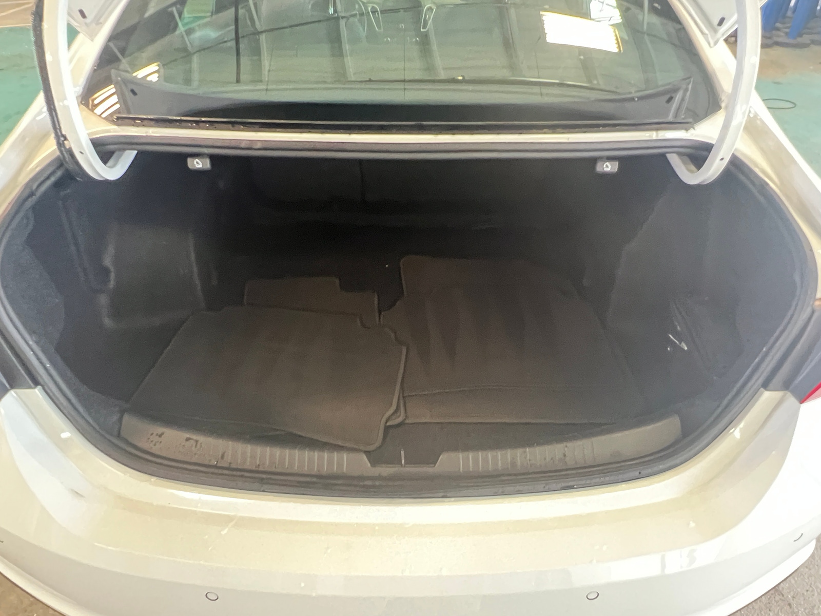 Thumbnail: 2024 Chevrolet Malibu - 7