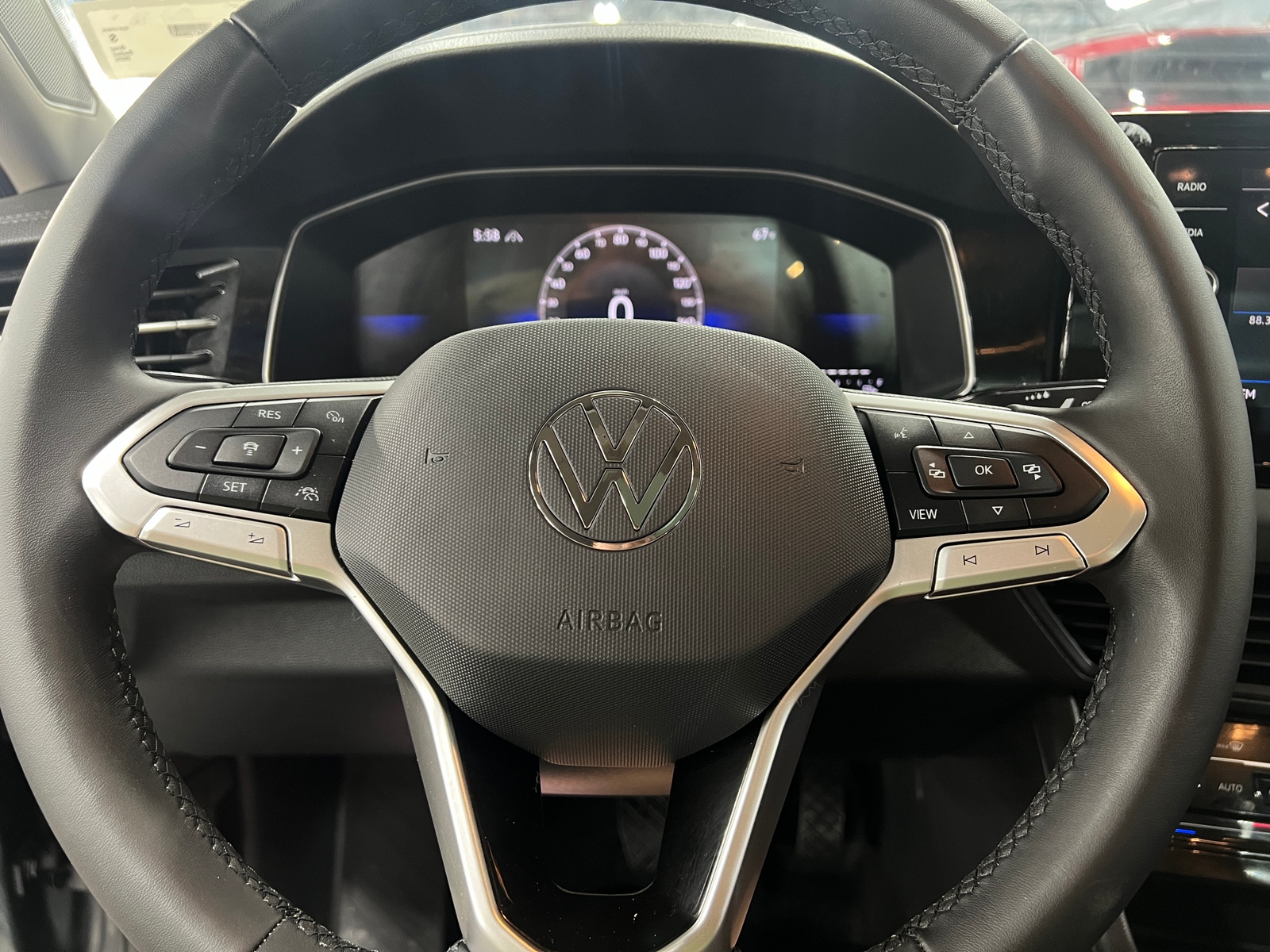 Thumbnail: 2025 Volkswagen Jetta - 4