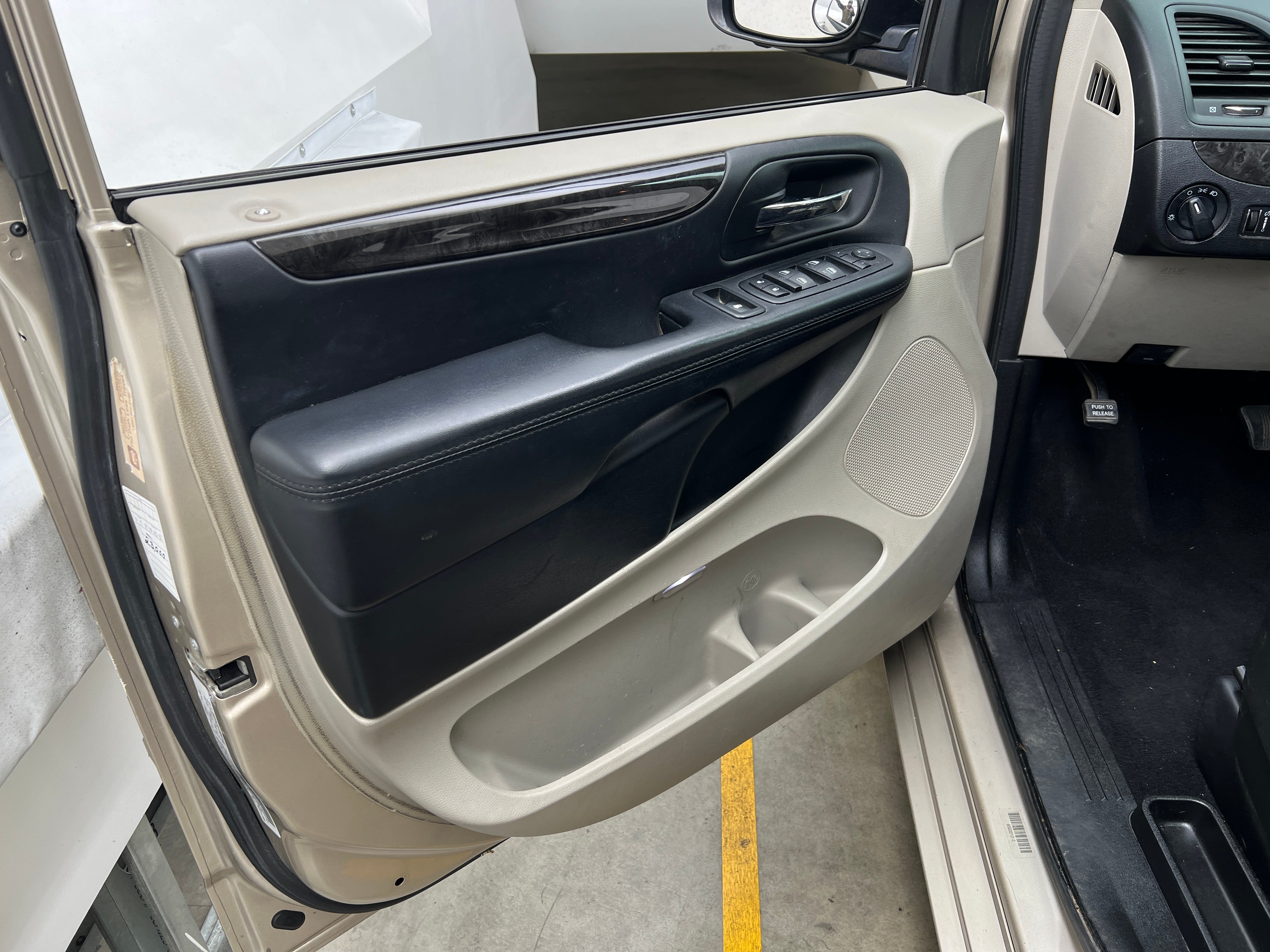 2014 Dodge Grand Caravan