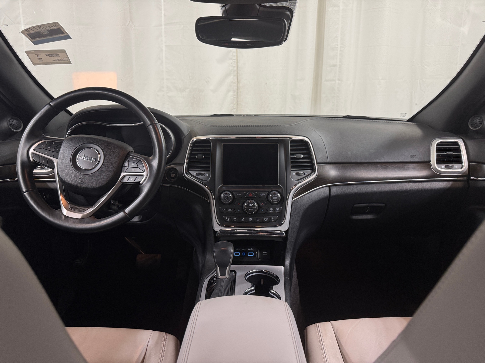 Thumbnail: 2018 Jeep Grand Cherokee - 2