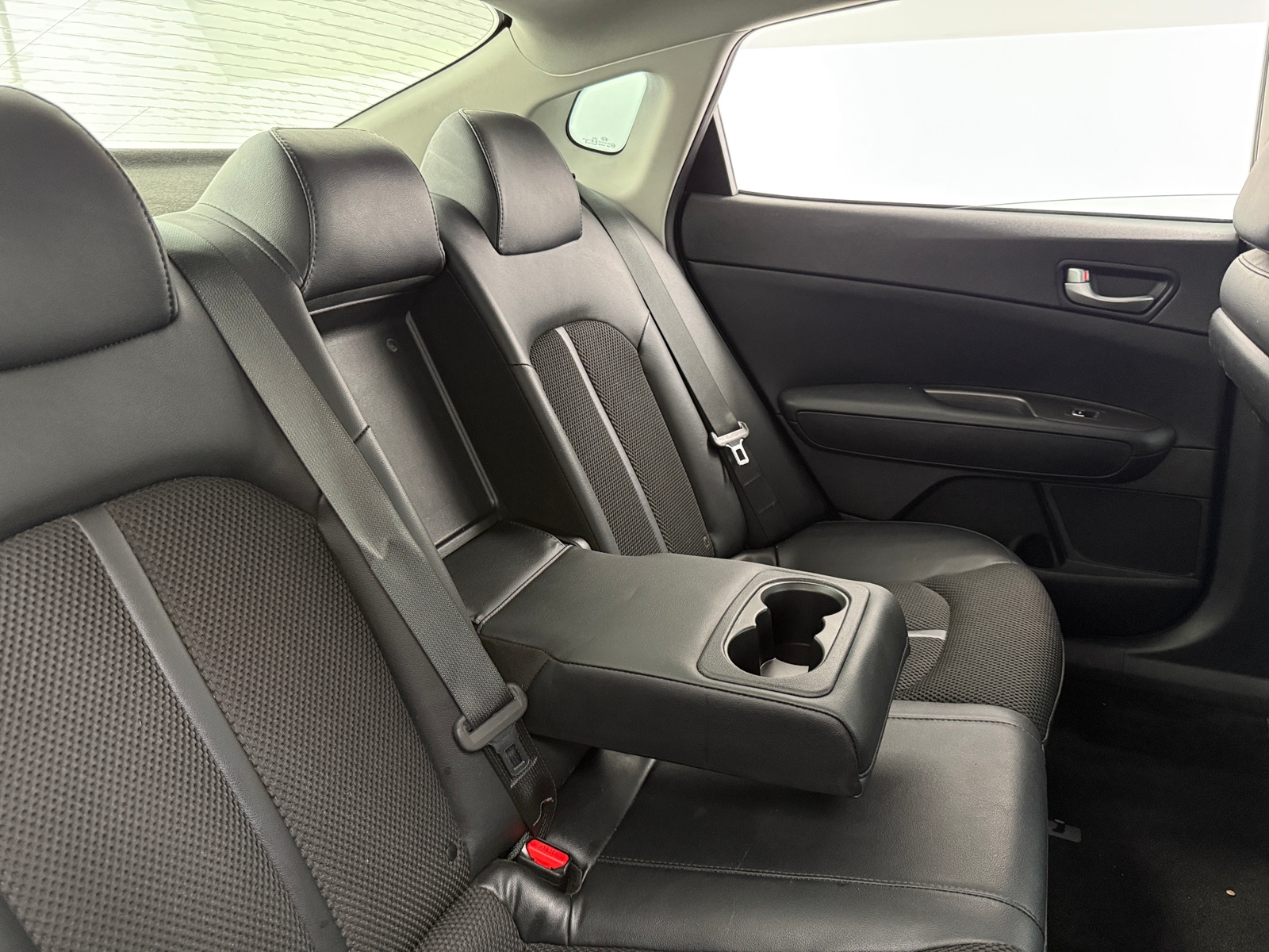 Thumbnail: 2019 Kia Optima - 5