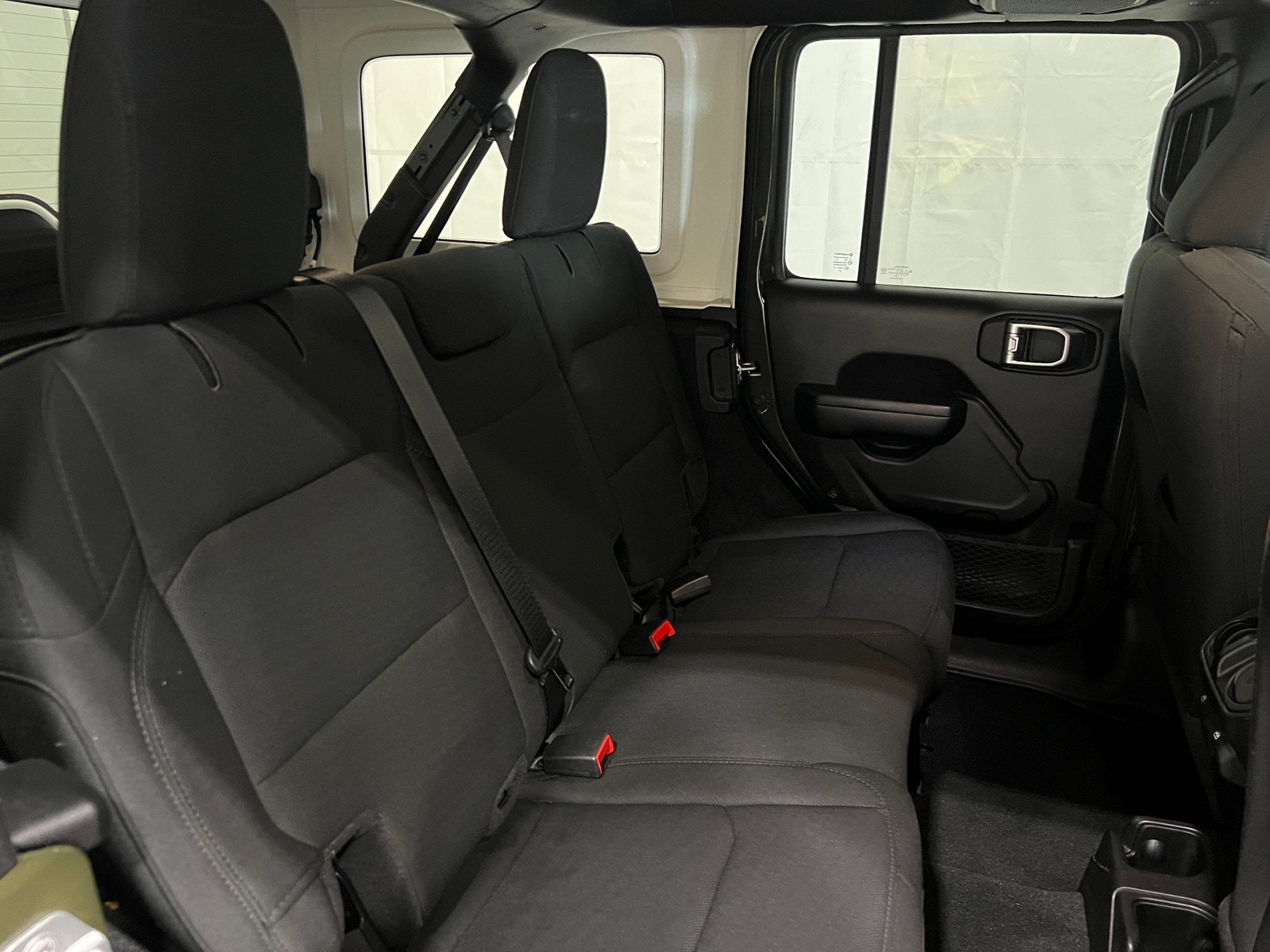 Thumbnail: 2021 Jeep Wrangler - 6