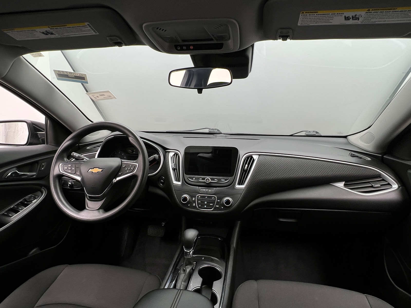 Thumbnail: 2023 Chevrolet Malibu - 3