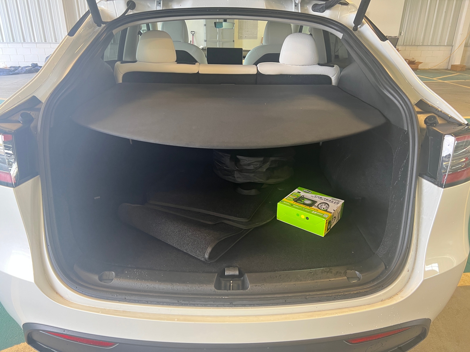 Thumbnail: 2023 Tesla Model Y - 6