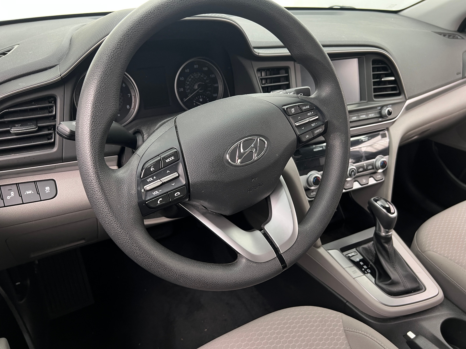 Thumbnail: 2020 Hyundai Elantra - 5