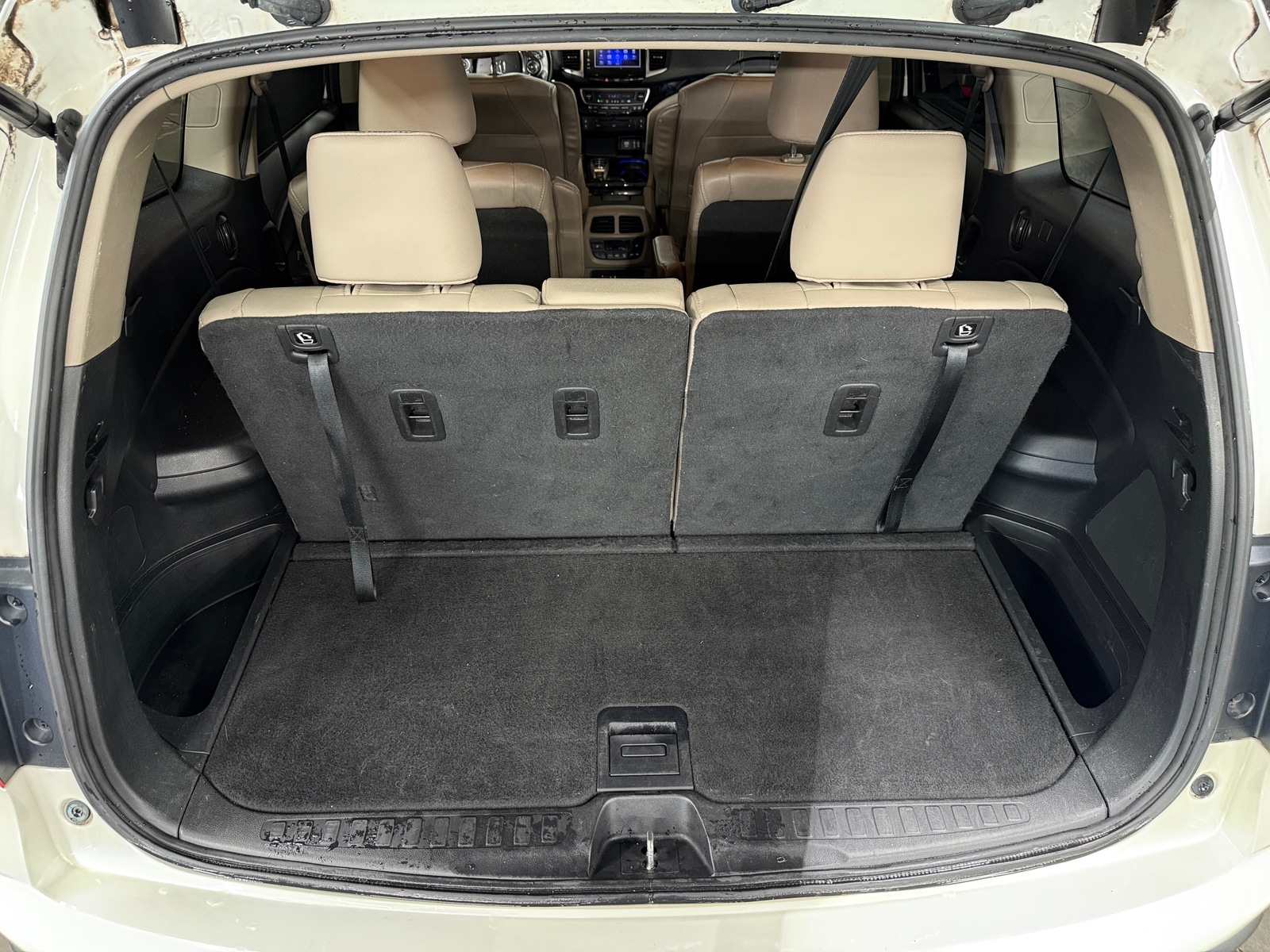 Thumbnail: 2017 Honda Pilot - 6