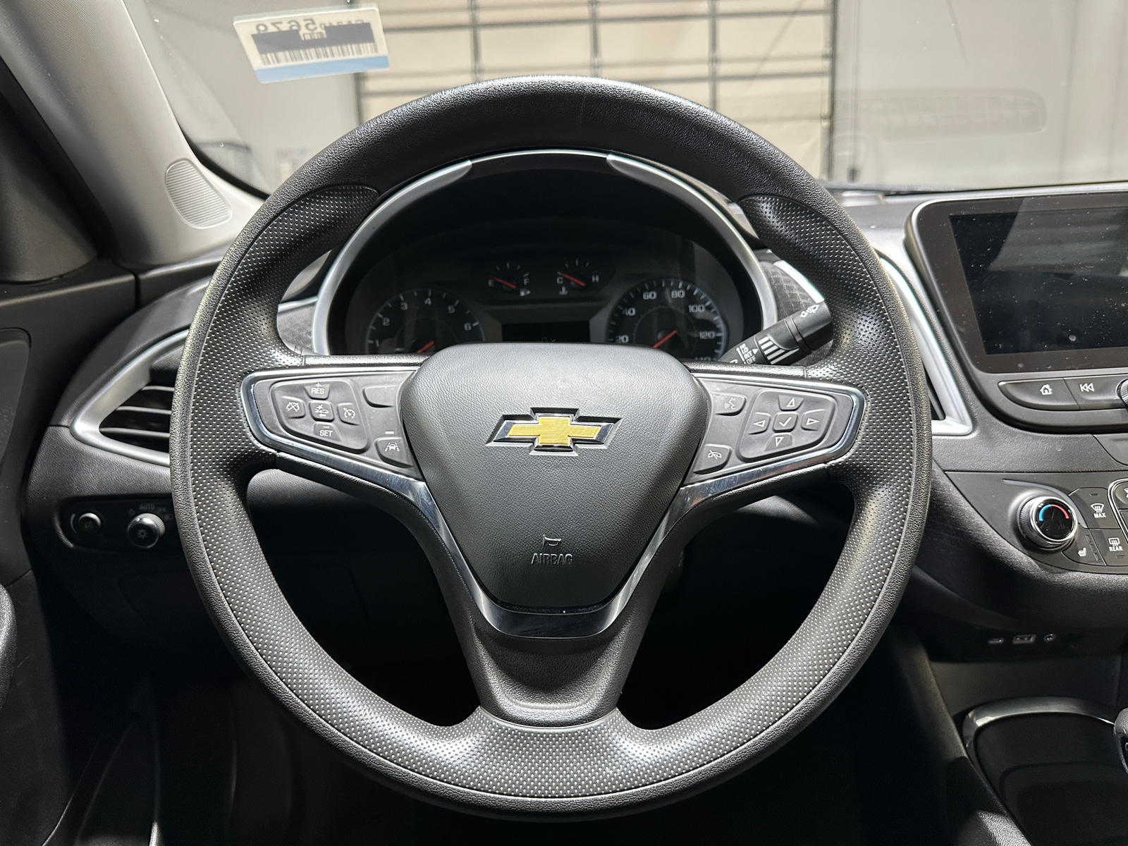 Thumbnail: 2023 Chevrolet Malibu - 5