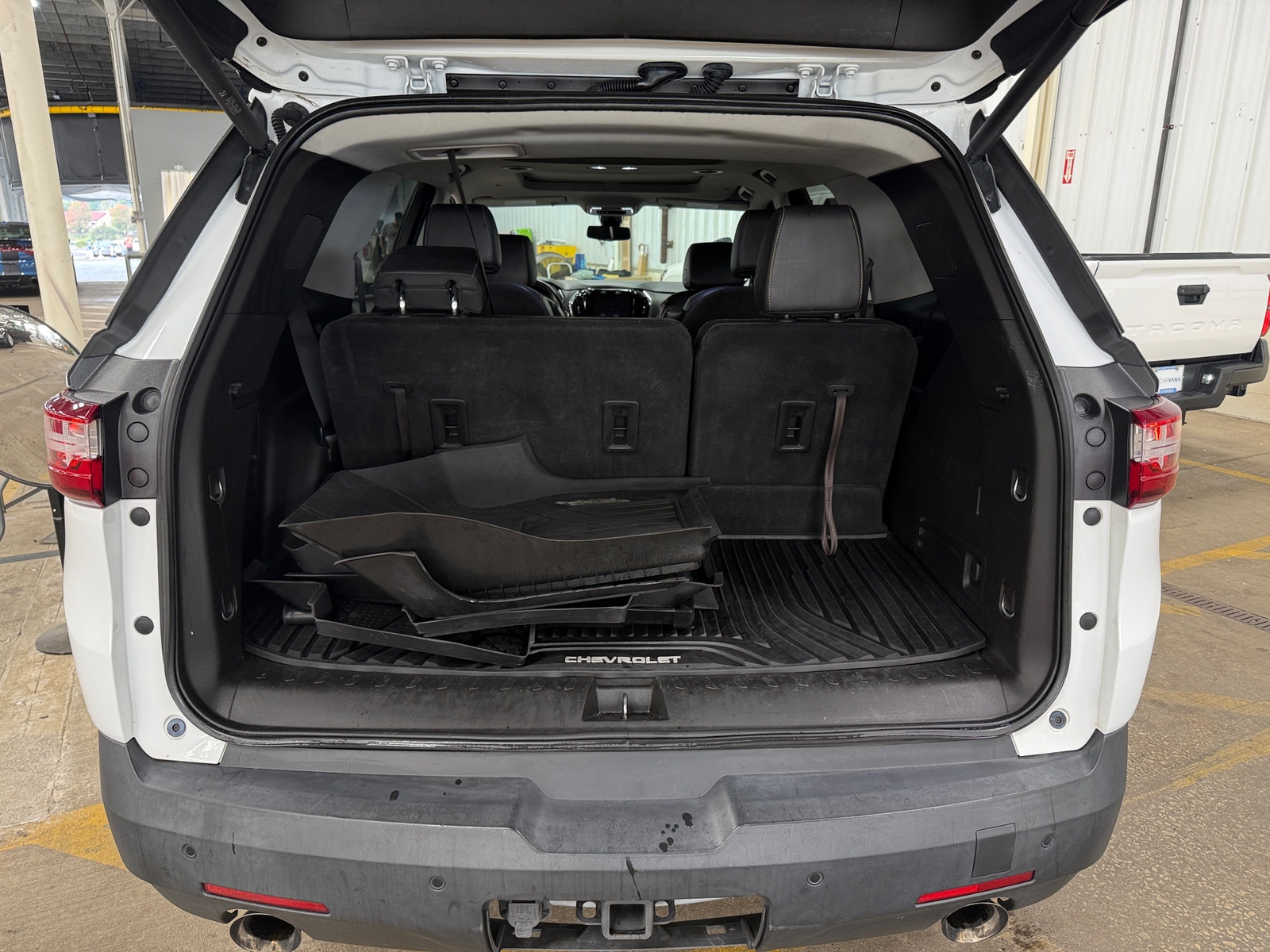 Thumbnail: 2019 Chevrolet Traverse - 6