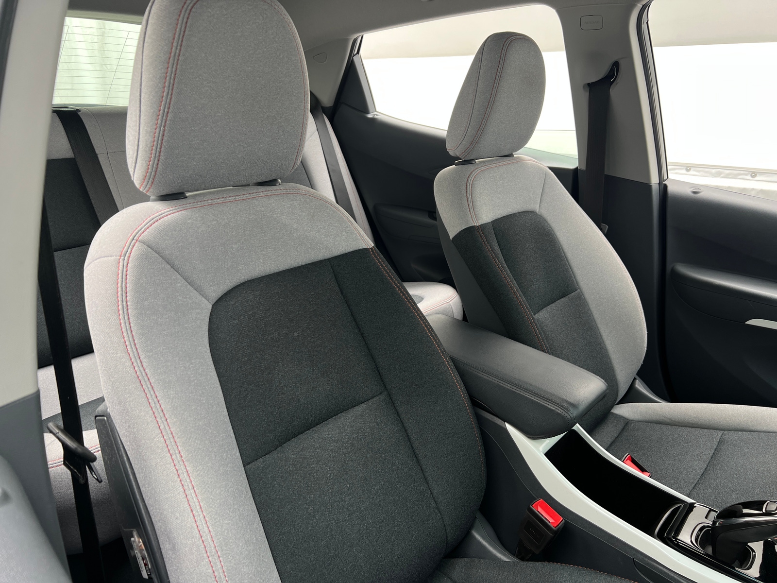 Thumbnail: 2019 Chevrolet Bolt EV - 2