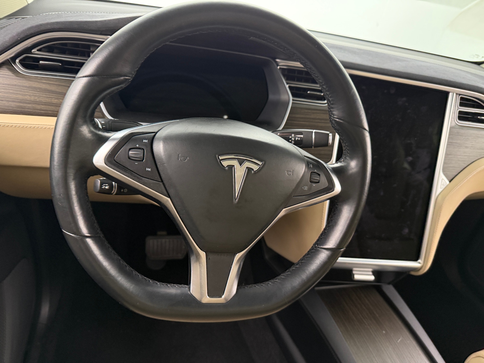 Thumbnail: 2016 Tesla Model X - 4