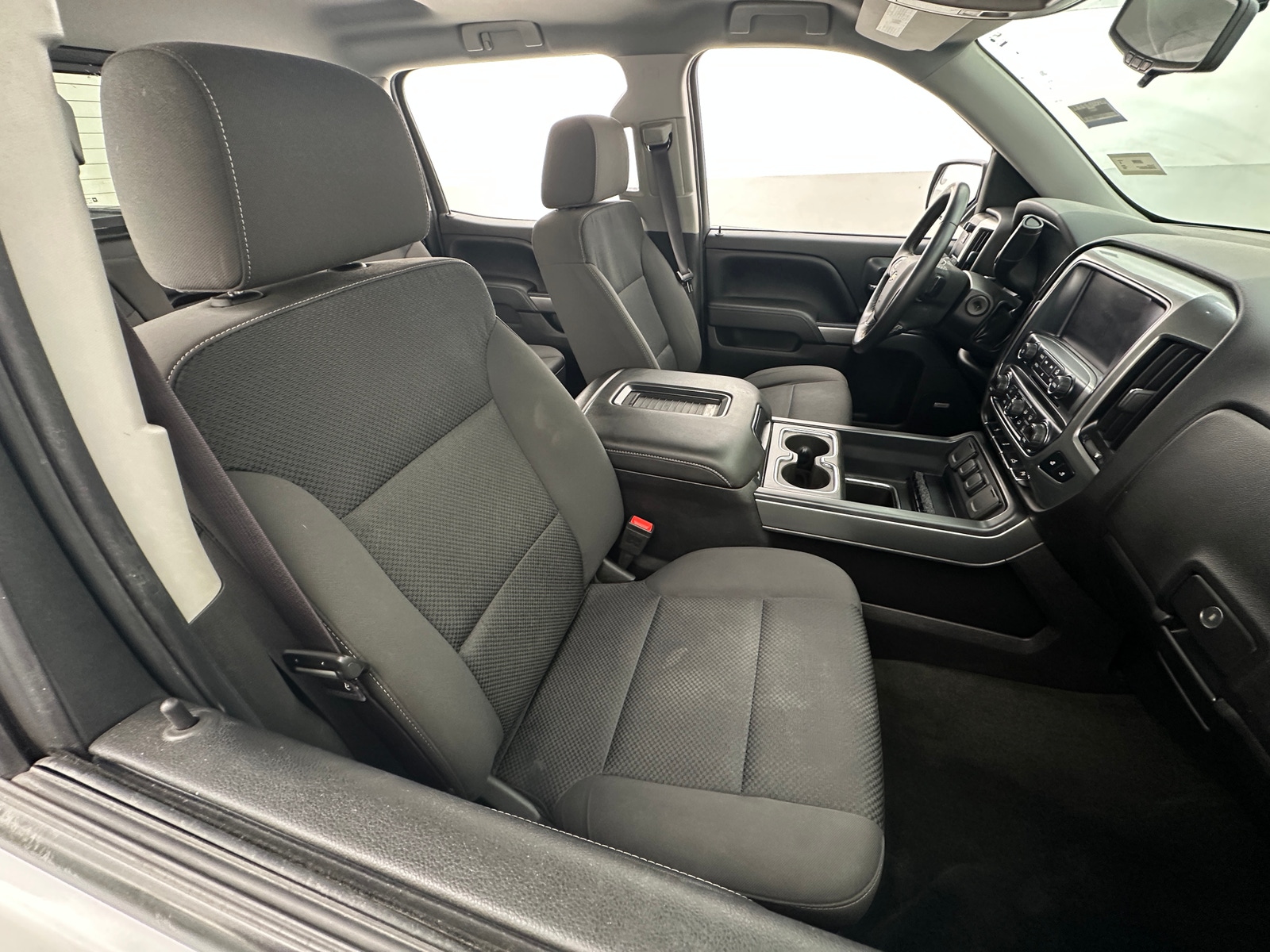 Thumbnail: 2016 Chevrolet Silverado 1500 - 2