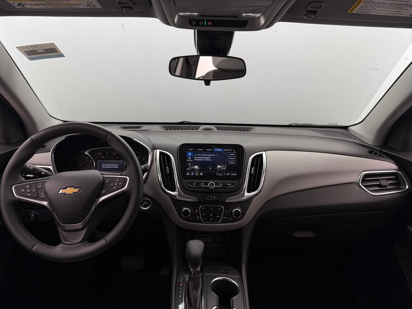 Thumbnail: 2023 Chevrolet Equinox - 3