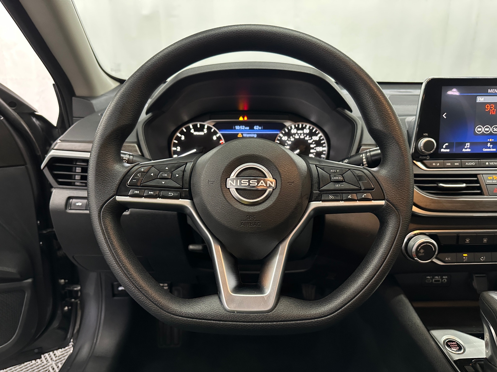 Thumbnail: 2024 Nissan Altima - 5