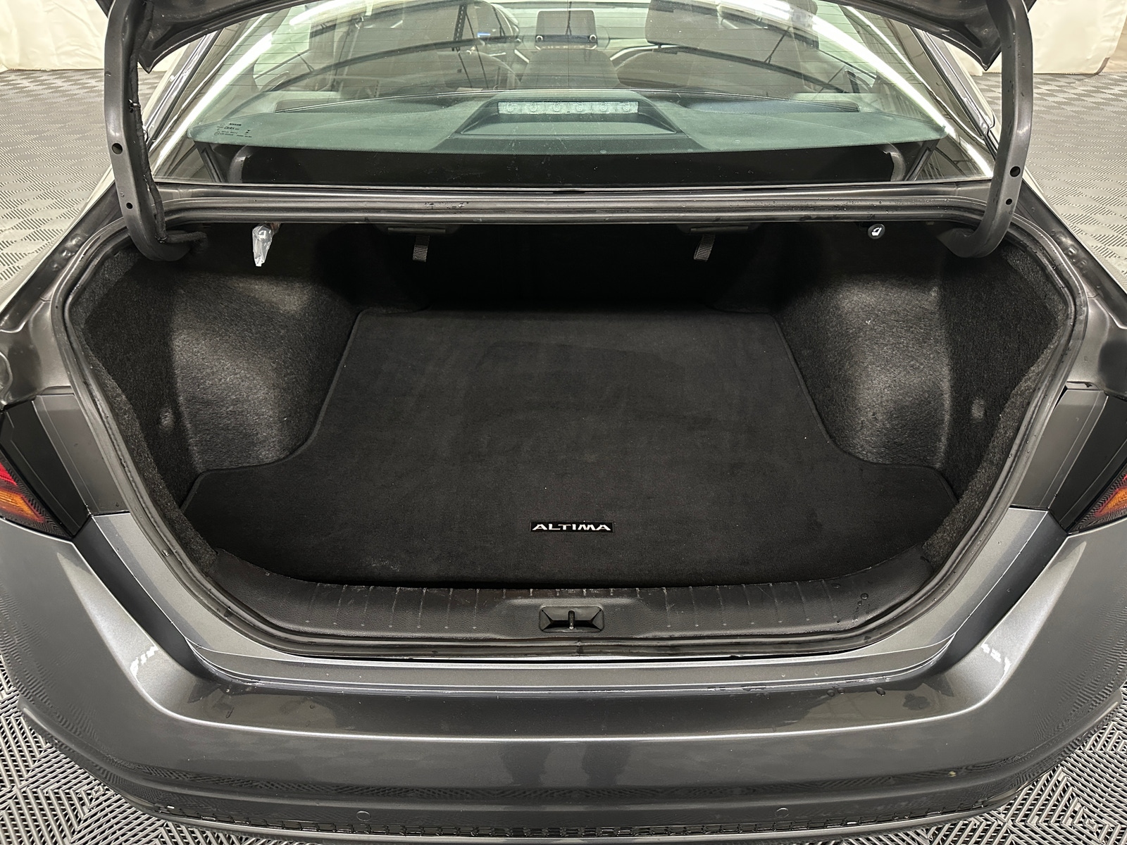 Thumbnail: 2024 Nissan Altima - 7